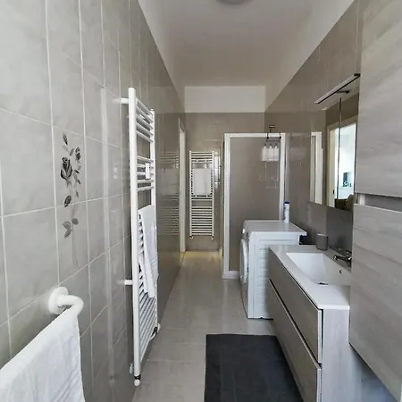 Casa Crisale * Alba (Piedmont)